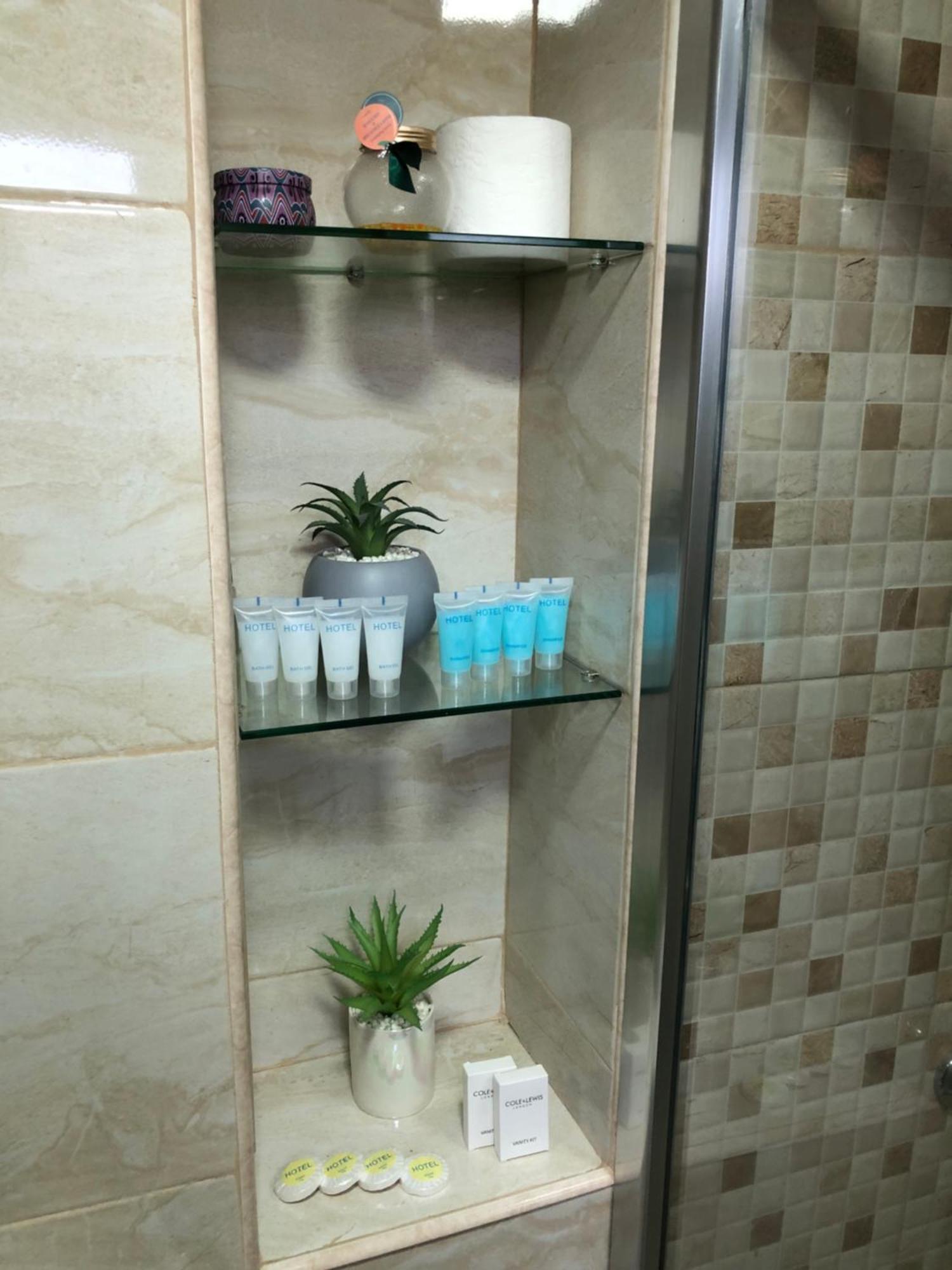 קוטאיסי Bookinist Apartment מראה חיצוני תמונה
