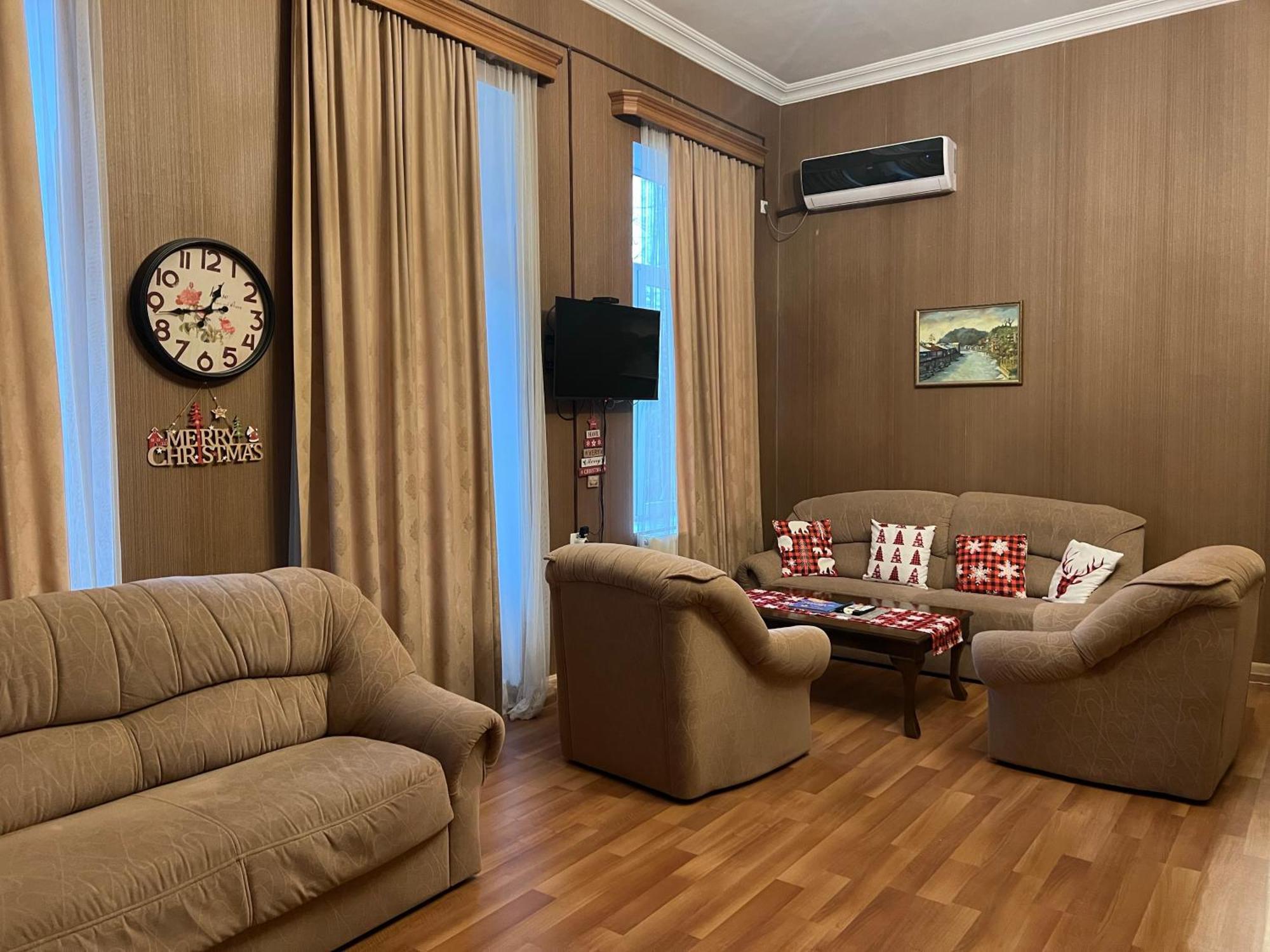 קוטאיסי Bookinist Apartment מראה חיצוני תמונה